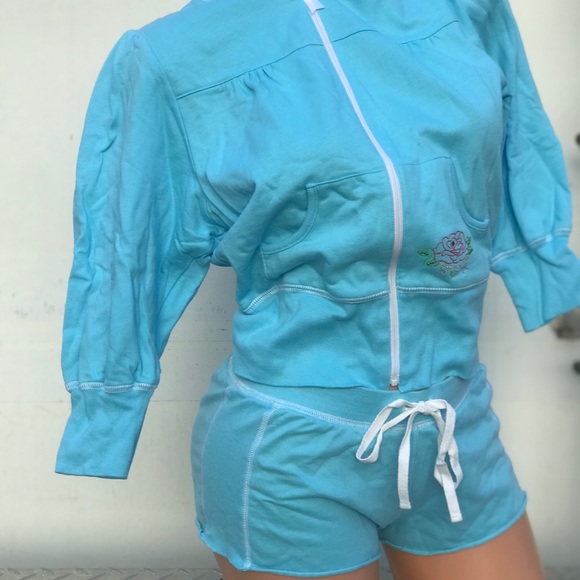 Betsey Johnson blue cropped hoodie shorts set tracksuit sweatshirt vintage rose